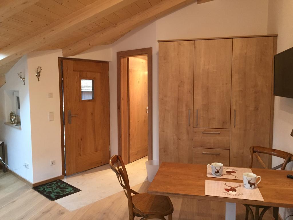 Ferienwohnung Ostermair Apartment Gudiberg Garmisch-Partenkirchen Phòng bức ảnh